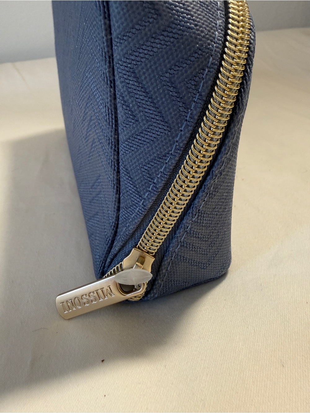 Missoni Navy Zigzag Makeup Pouch with Gold Logo - Picture 4 of 4